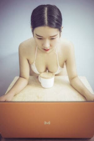 夫妻联欢回不去第二季_剧情片电影全集观看